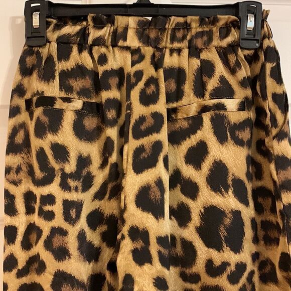 Hayden size medium animal print jogger pants - Picture 4 of 10